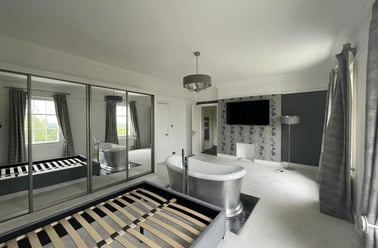 Western Terrace, Radford, The park - Image 3